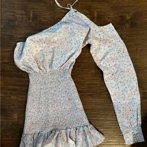 Off the shoulder beginning boutique dress